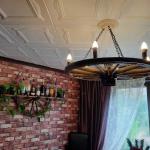 Полилеи от автентични реставрирани колела от каруца!