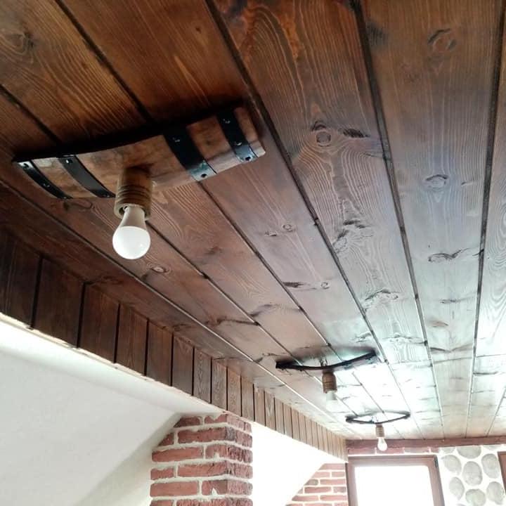 Полилеи от автентични дъбови бъчви с 1 ръчно изработена дървена чашка!