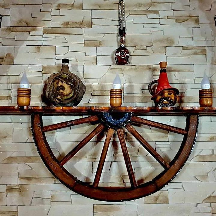 Рафт-лампи от автентични колела от каруца с 3 ръчно изработени дървени чашки!
