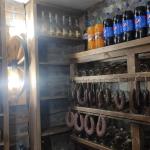 Вертикални стенни лампи с колело от каруца и 2 ръчно изработени дървени чашки!