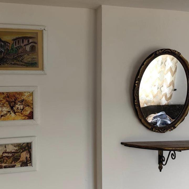 Етажерки-цветарници от дъбов масив(автентични бъчви) с ковано желязо!